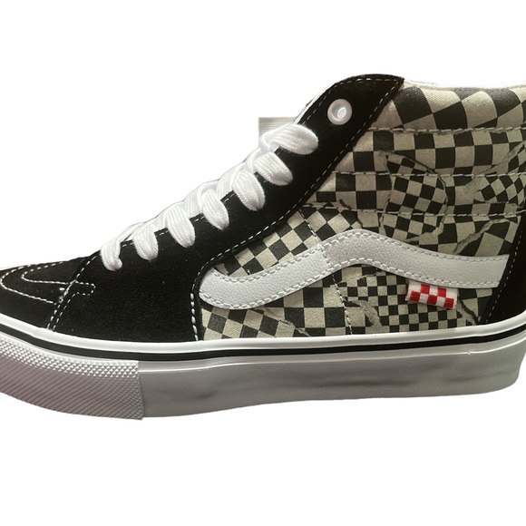 The Skatepark Project x Vans Sk8 Hi - Picture 2 of 8